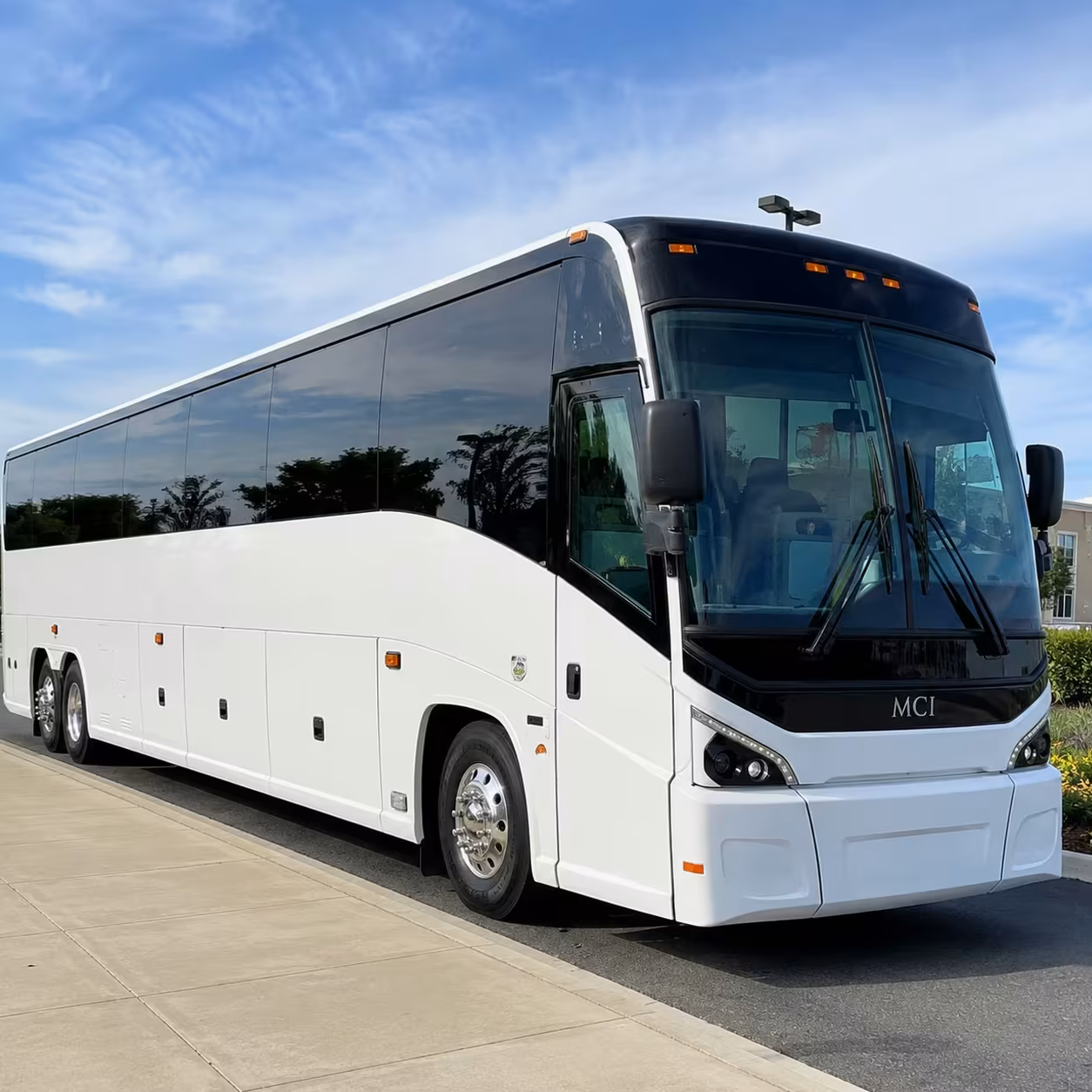 amarillo wedding shuttle buses for every guest and venue