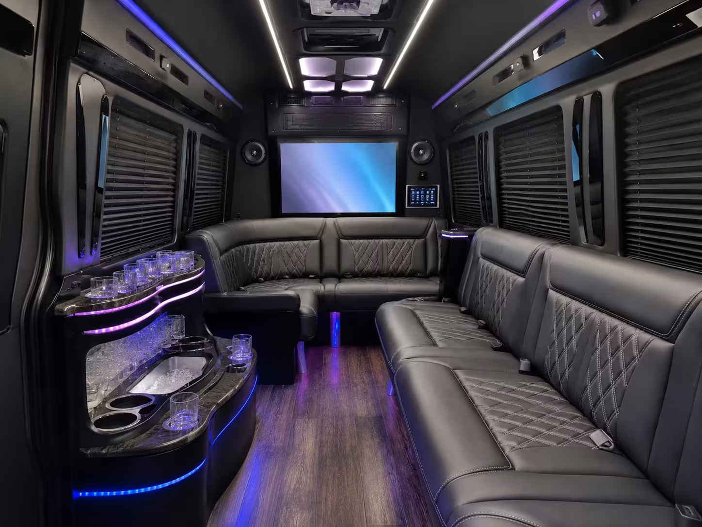 corporate group transportation between amarillo hotels and ama